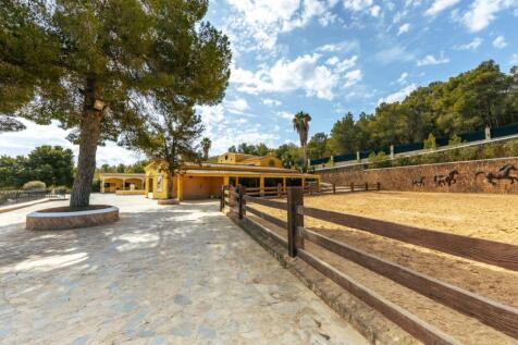 Property Image 8