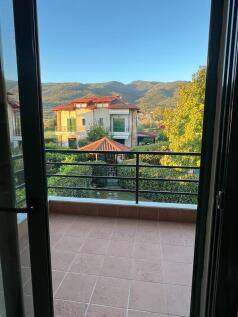 Balcony 2 (Floor 2)