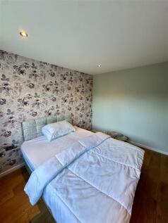 Primary Bedroom.JPEG