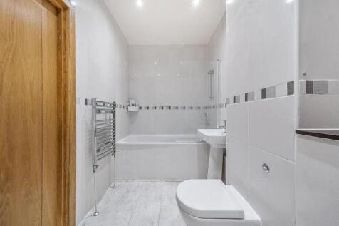 cubit street 17.jpg