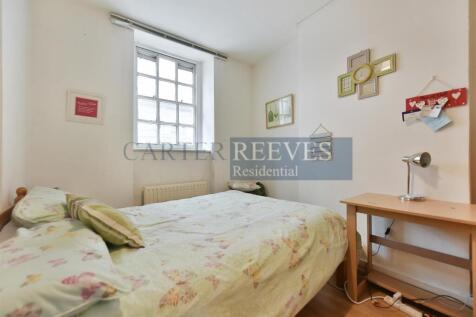 Bedroom 1 shot 2.jpg
