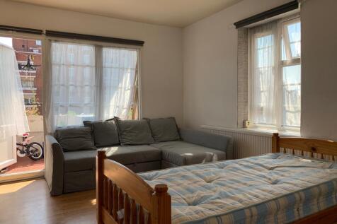 bedroom 3 shot 3.jpg