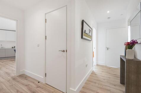 Hallway.jpg