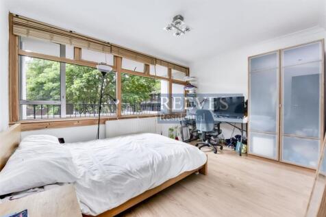 Bedroom 1.jpg