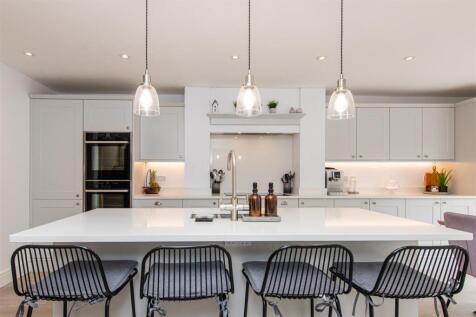home-1040.jpg