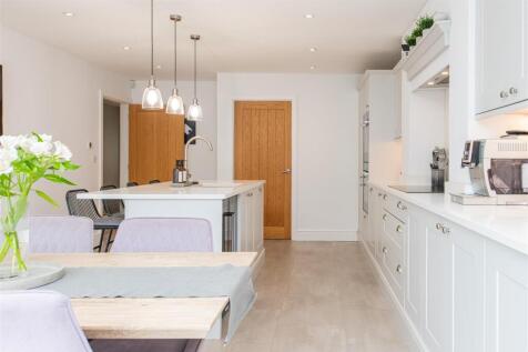 home-1037.jpg