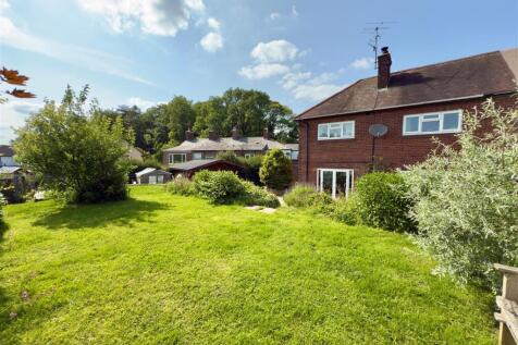 Garden to house.jpg