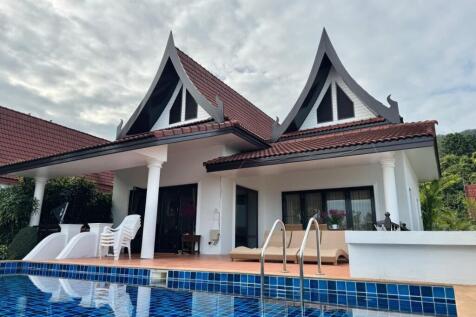 Terrace with pool