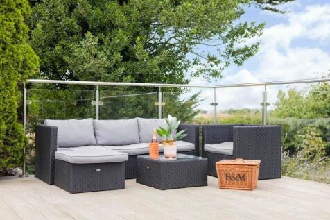Relaxation time on the Terrace