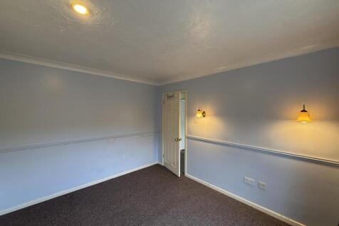 Ground floor bedroom