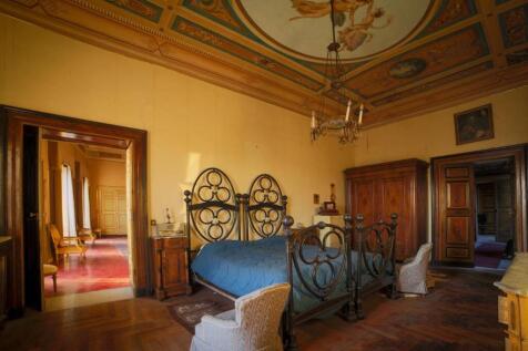 Four Seasons Room