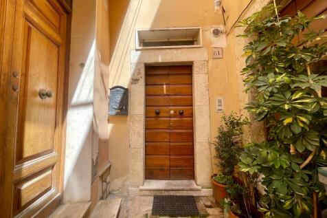 Entrance Door 