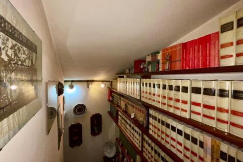 Staircase Library 