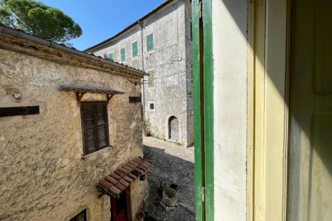view, medieval alley