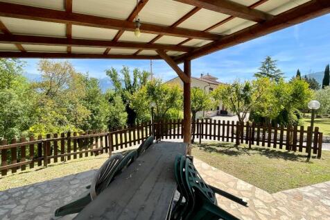pergola 