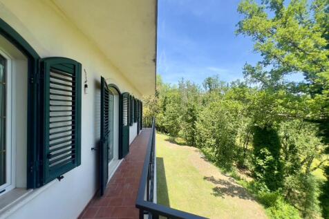 outside terrace 