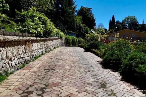Paved Driveway