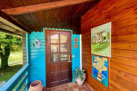 outbuilding 
