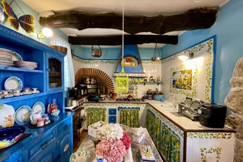 Italian kitchen 