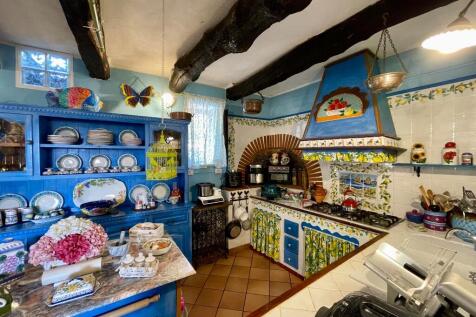 Italian kitchen 