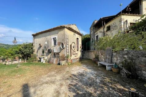outbuilding 
