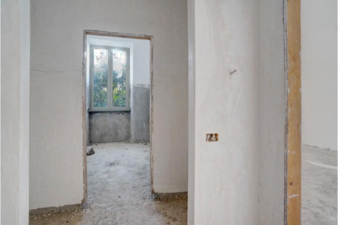third floor 
