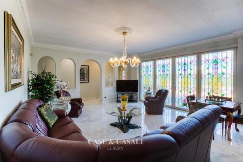 tv room 