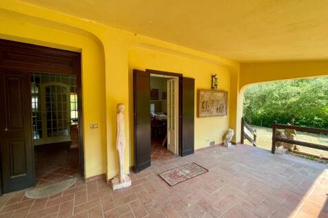 portico 