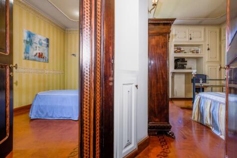 single bedrooms 