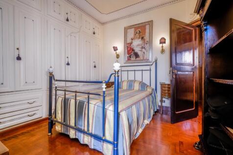 single bedroom 1