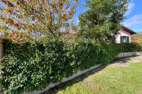 pedestrian access 