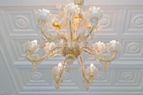 chandelier 