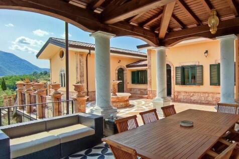 loggia