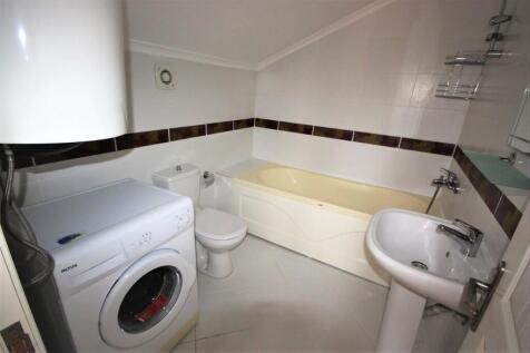 Ensuite Bath