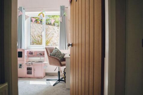 Ystafell Wely 3 / Bedroom 3