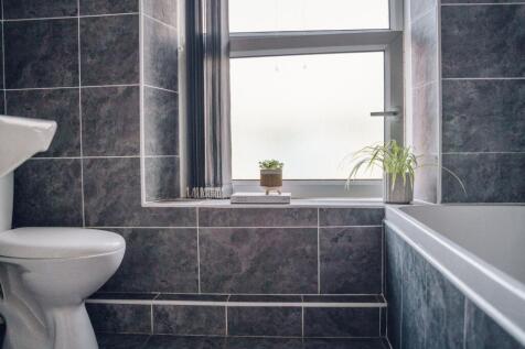 Stafell molchi / Bathroom