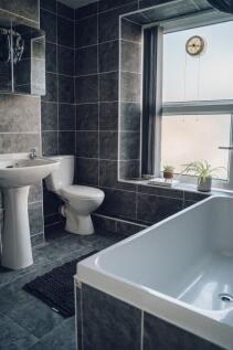 Stafell molchi / Bathroom