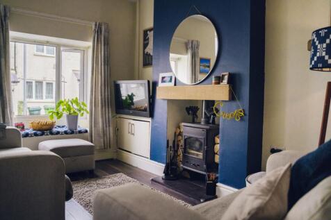 Ystafell Fyw a Bwyta / Living and Dining Room