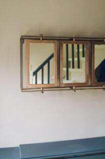 Y Cyntedd / Entrance