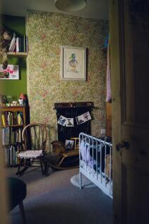 Ystafell Wely 1 / Bedroom 1
