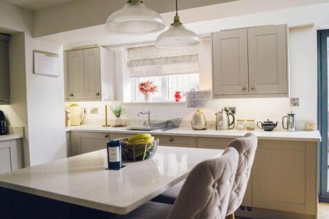 Cegin a &#39;Stafell Fwyta / Open Plan Kitchen Diner