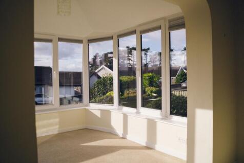 Ystafell Haul / Sunroom