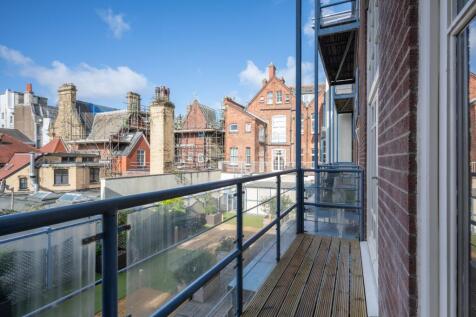 Property Image 11