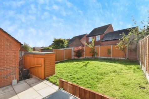 Rear Garden (1)