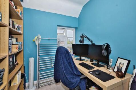 Bedroom 3 - Office (