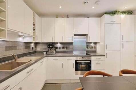 Open Plan - Kitchen,