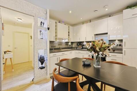 Open Plan - Kitchen,