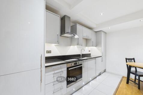 Kitchen / Living room