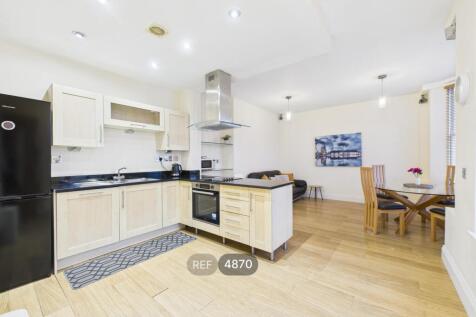 Kitchen / Living area