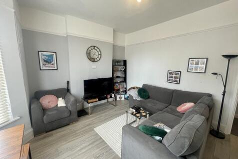 Lounge 1